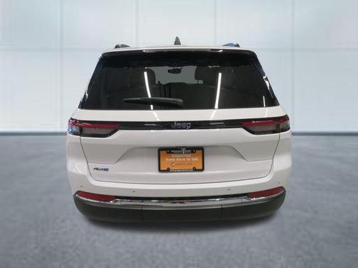 Bright White Clearcoat 2023 Jeep Grand Cherokee 4xe Base