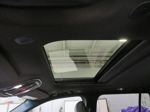 Silver Zynith 2026 Jeep Grand Cherokee Altitude