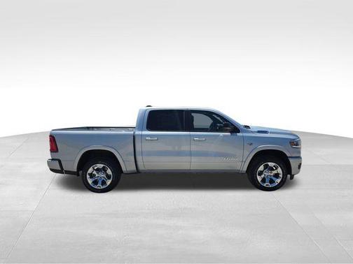 Silver Zynith 2026 RAM 1500 Big Horn/Lone Star