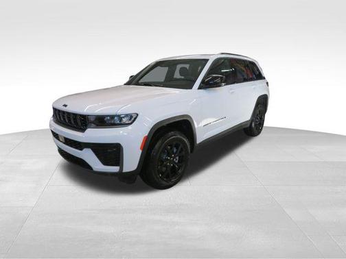 2026 Jeep Grand Cherokee Altitude