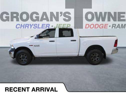 Bright White Clearcoat 2018 RAM 1500 Tradesman