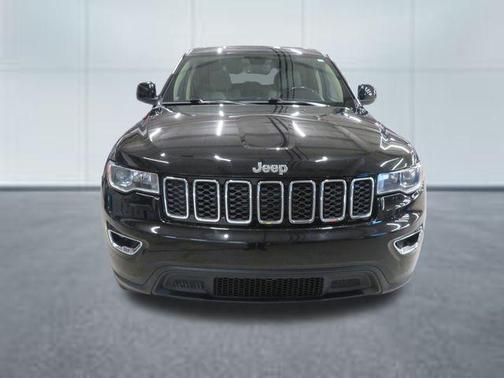 2022 Jeep Grand Cherokee Laredo