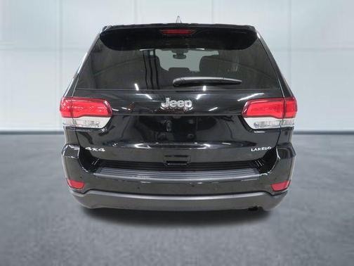 2022 Jeep Grand Cherokee Laredo