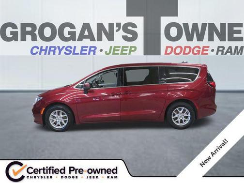 Velvet Red Pearlcoat 2023 Chrysler Pacifica Touring L