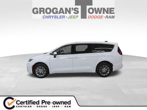 Bright White Clearcoat 2023 Chrysler Pacifica Touring L