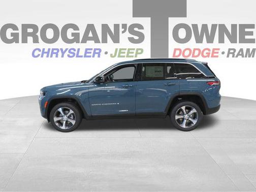 Steel Blue 2026 Jeep Grand Cherokee Limited