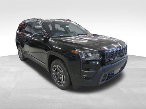 Diamond Black Crystal Pearlcoat 2026 Jeep Cherokee Limited
