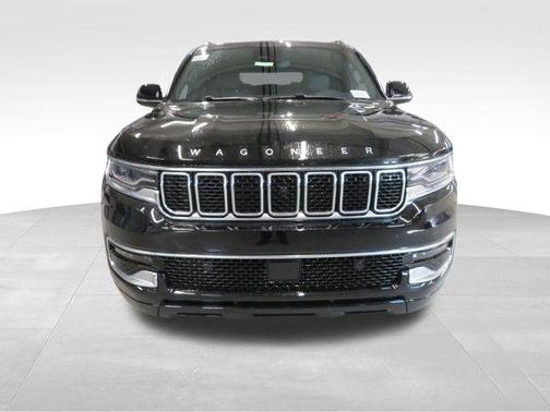 2025 Jeep Wagoneer Base