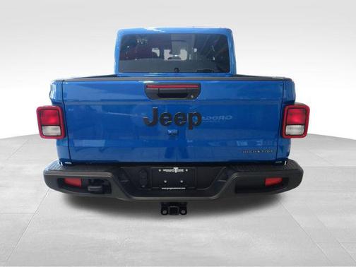 2025 Jeep Gladiator High Tide