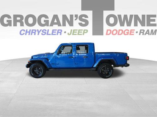 2025 Jeep Gladiator High Tide