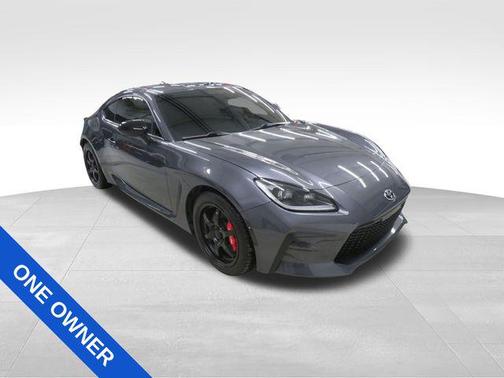 2025 Toyota GR86 Premium