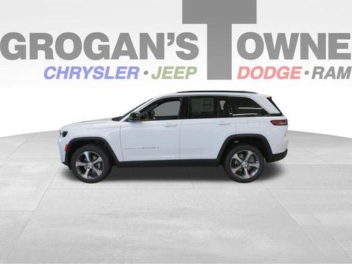 Bright White Clearcoat 2026 Jeep Grand Cherokee Limited