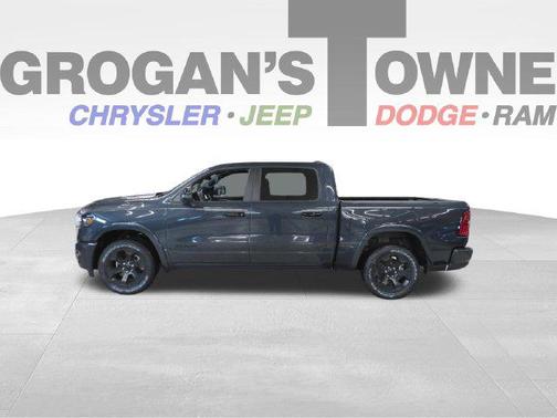 Forged Blue Metallic 2026 RAM 1500 Big Horn/Lone Star