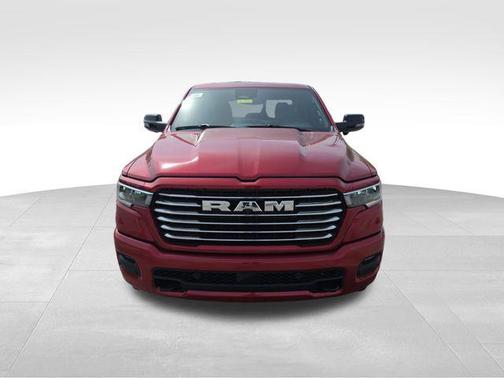 Molten Red Pearlcoat 2026 RAM 1500 Laramie