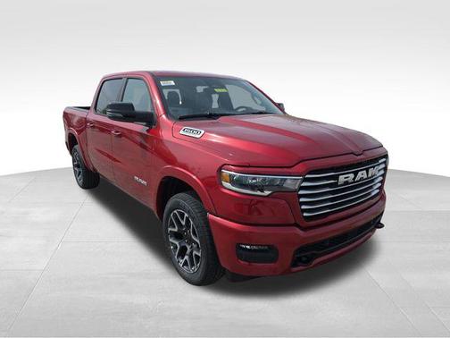 Molten Red Pearlcoat 2026 RAM 1500 Laramie