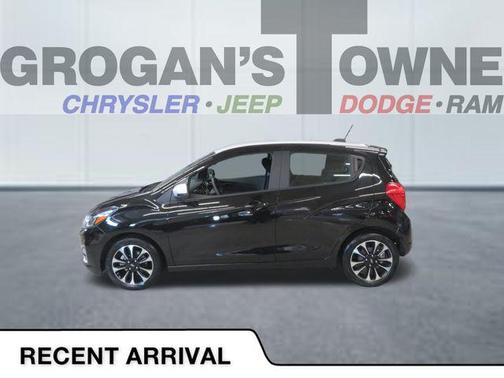 Mosaic Black Metallic 2021 Chevrolet Spark 1LT