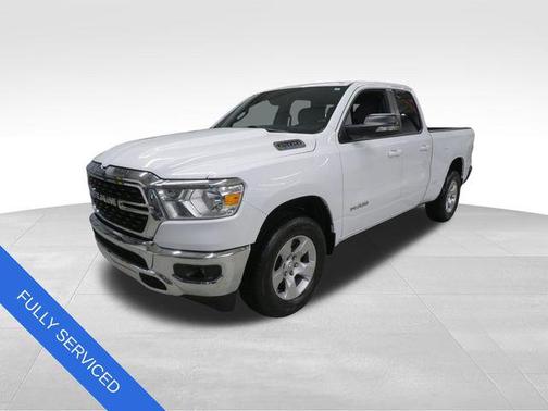 Bright White Clearcoat 2022 RAM 1500 Big Horn/Lone Star