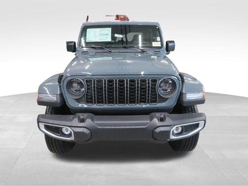 2026 Jeep Gladiator Sahara 4x4
