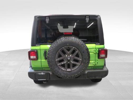Mojito Clearcoat 2026 Jeep Wrangler Sport S