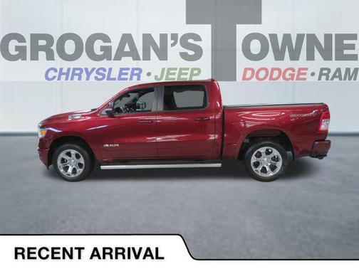 Delmonico Red Pearlcoat 2020 RAM 1500 Big Horn/Lone Star