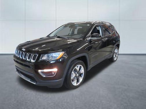 Diamond Black Crystal Pearlcoat 2021 Jeep Compass Limited
