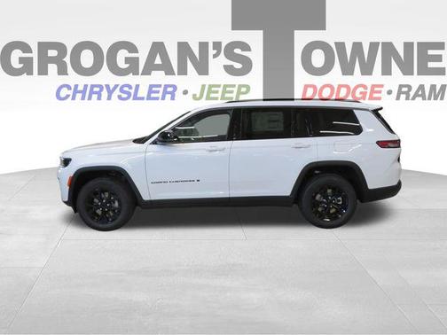 Bright White Clearcoat 2026 Jeep Grand Cherokee L Laredo