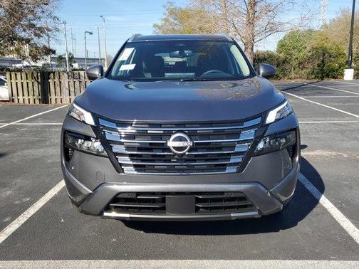 2025 Nissan Rogue SL