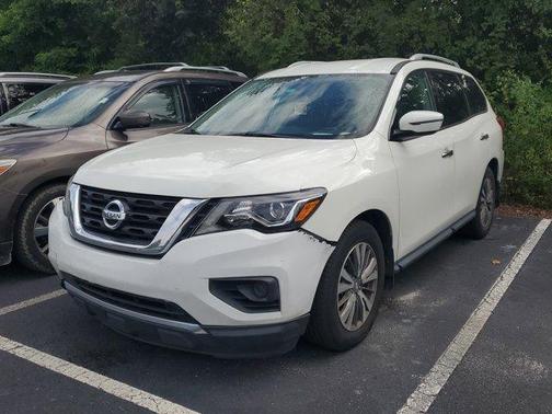 2019 Nissan Pathfinder S