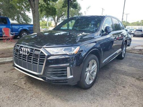 2021 Audi Q7 55 Premium Plus