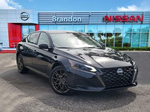 2025 Nissan Altima SR