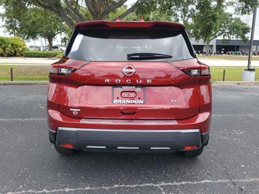 2025 Nissan Rogue SL