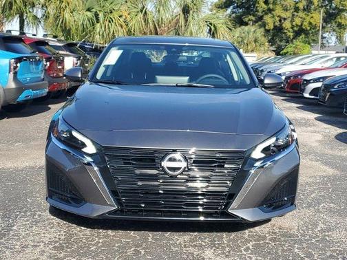 2025 Nissan Altima SL