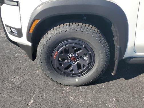 2026 Nissan Frontier PRO-X