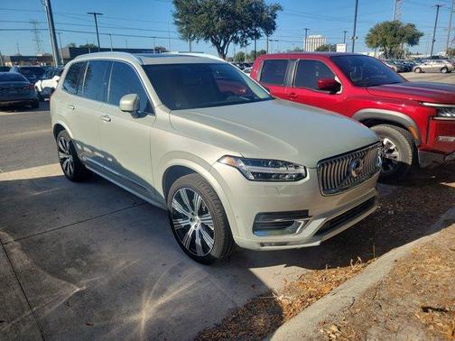2021 Volvo XC90 T6 Inscription 7 Passenger