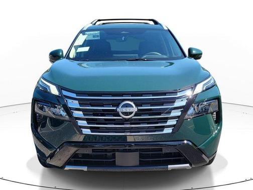 Obsidian Black 2026 Nissan Rogue Platinum