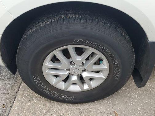 2021 Nissan Frontier SV