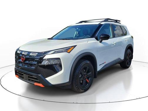 Everest White P 2026 Nissan Rogue Rock Creek