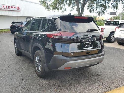 2022 Nissan Rogue S