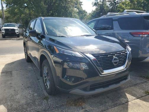 2022 Nissan Rogue S
