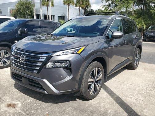 2024 Nissan Rogue SL