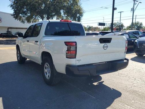 2024 Nissan Frontier S
