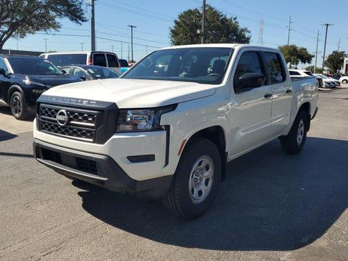 2024 Nissan Frontier S