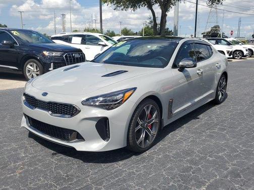 2020 Kia Stinger GT1