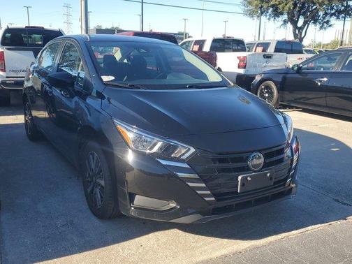 2023 Nissan Versa 1.6 SV