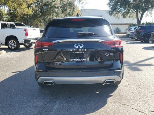 2021 INFINITI QX50 Pure