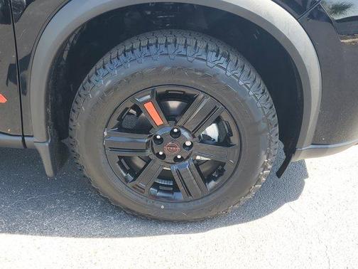 2025 Nissan Rogue Rock Creek