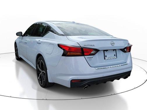 Gray Sky Pearl 2023 Nissan Altima 2.5 SR