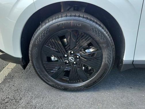 Pearl 2026 Nissan Murano SV