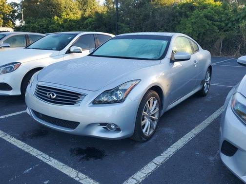 2014 INFINITI Q60 Base