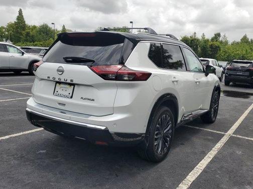 2025 Nissan Rogue Platinum